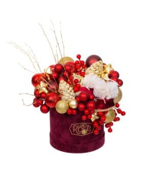 Scarlet and Gold Christmas Delight